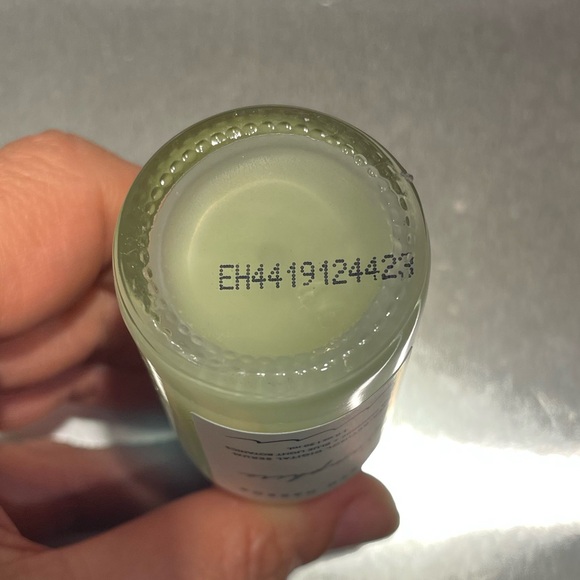 EARTH HARBOR: SAMPHIRE Biotic Perfecting Serum - Picture 3 of 3